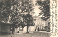/album/strassen-und-platze/klosterberg-1a-mit-schutzenhaus-mit-fensterladen-ca-1910-nicht-in-sammlung-jpg/